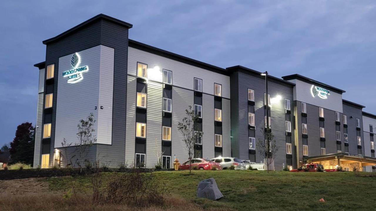 Woodspring Suites Dearborn Detroit ภายนอก รูปภาพ