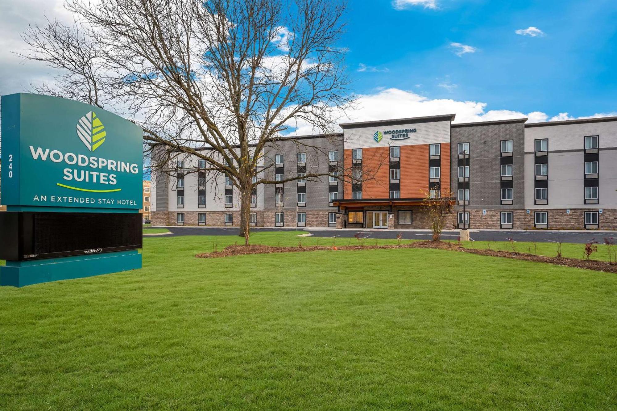 Woodspring Suites Dearborn Detroit ภายนอก รูปภาพ